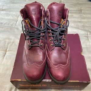 Size 11 Exclusive Wing Tip Tims